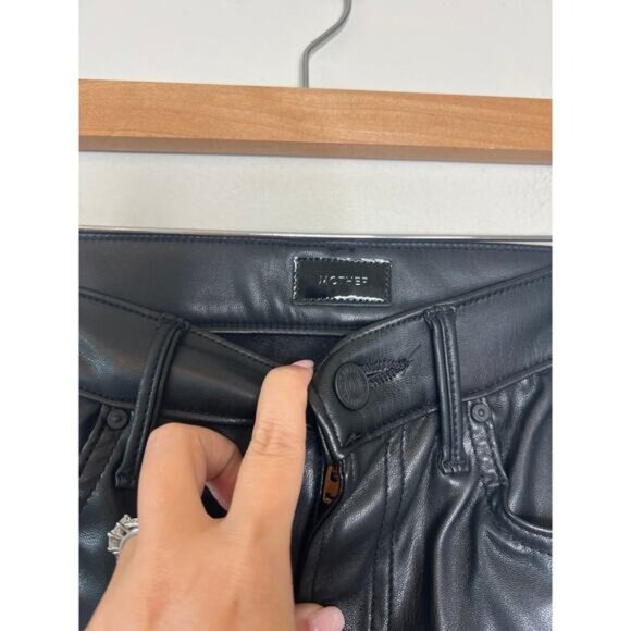 NEW Mother The Insider High Rise Flood Soft Faux Leather Pant Black Size: 27 - Picture 4 of 8